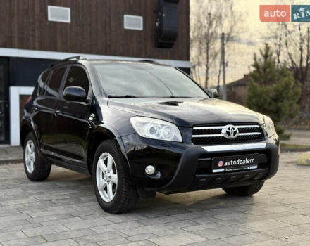 Черный Тойота РАВ 4, объемом двигателя 2.2 л и пробегом 274 тыс. км за 9500 $, фото 3 на Automoto.ua