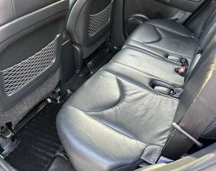 Черный Тойота РАВ 4, объемом двигателя 2.2 л и пробегом 227 тыс. км за 10500 $, фото 40 на Automoto.ua