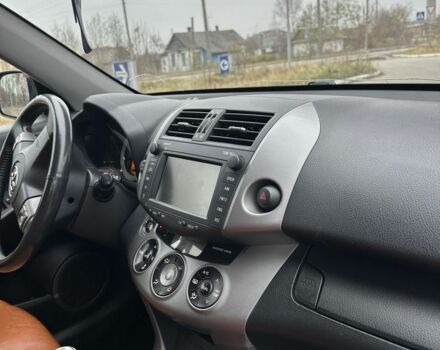 Черный Тойота РАВ 4, объемом двигателя 2.2 л и пробегом 316 тыс. км за 4290 $, фото 14 на Automoto.ua