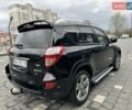 Черный Тойота РАВ 4, объемом двигателя 2.2 л и пробегом 227 тыс. км за 10500 $, фото 31 на Automoto.ua