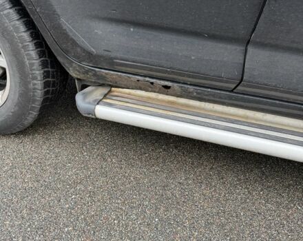 Черный Тойота РАВ 4, объемом двигателя 2 л и пробегом 230 тыс. км за 6800 $, фото 4 на Automoto.ua