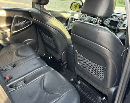 Черный Тойота РАВ 4, объемом двигателя 2.2 л и пробегом 227 тыс. км за 10500 $, фото 39 на Automoto.ua