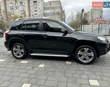 Черный Тойота РАВ 4, объемом двигателя 2.2 л и пробегом 227 тыс. км за 10500 $, фото 26 на Automoto.ua