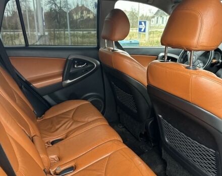 Черный Тойота РАВ 4, объемом двигателя 2.2 л и пробегом 316 тыс. км за 4290 $, фото 10 на Automoto.ua