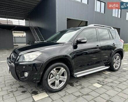 Черный Тойота РАВ 4, объемом двигателя 2.2 л и пробегом 227 тыс. км за 10500 $, фото 2 на Automoto.ua