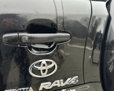 Черный Тойота РАВ 4, объемом двигателя 2.2 л и пробегом 316 тыс. км за 4290 $, фото 5 на Automoto.ua