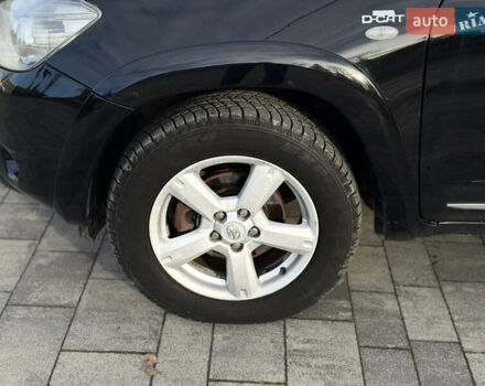 Черный Тойота РАВ 4, объемом двигателя 2.2 л и пробегом 274 тыс. км за 9500 $, фото 20 на Automoto.ua