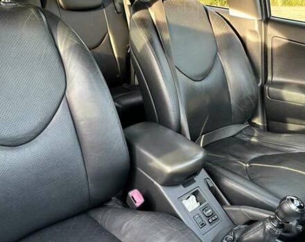 Черный Тойота РАВ 4, объемом двигателя 2.2 л и пробегом 227 тыс. км за 10500 $, фото 36 на Automoto.ua