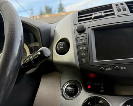 Черный Тойота РАВ 4, объемом двигателя 2.2 л и пробегом 274 тыс. км за 9500 $, фото 43 на Automoto.ua