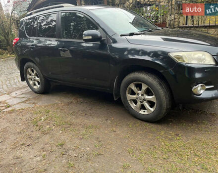 Черный Тойота РАВ 4, объемом двигателя 1.99 л и пробегом 298 тыс. км за 12600 $, фото 2 на Automoto.ua