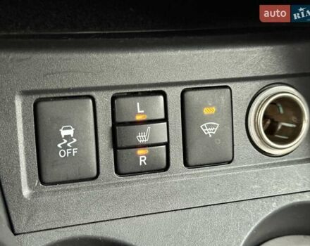 Черный Тойота РАВ 4, объемом двигателя 2 л и пробегом 203 тыс. км за 11500 $, фото 19 на Automoto.ua