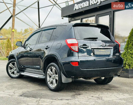Черный Тойота РАВ 4, объемом двигателя 2.23 л и пробегом 249 тыс. км за 13800 $, фото 3 на Automoto.ua