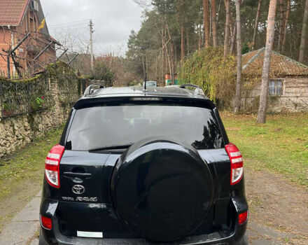 Черный Тойота РАВ 4, объемом двигателя 1.99 л и пробегом 298 тыс. км за 12600 $, фото 1 на Automoto.ua