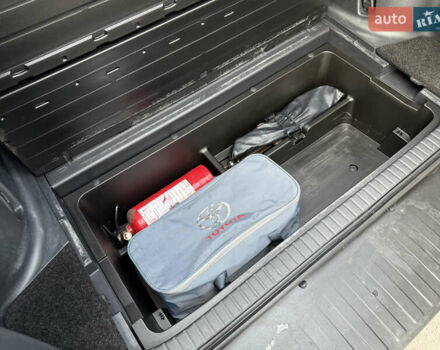 Черный Тойота РАВ 4, объемом двигателя 2 л и пробегом 173 тыс. км за 13300 $, фото 17 на Automoto.ua