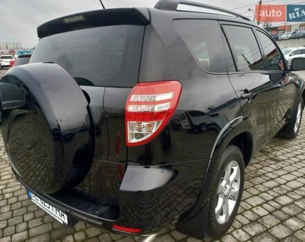 Чорний Тойота РАВ 4, об'ємом двигуна 2.36 л та пробігом 241 тис. км за 13600 $, фото 5 на Automoto.ua