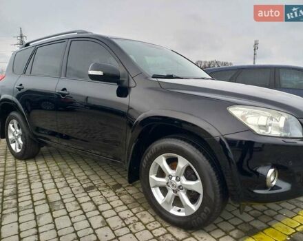 Чорний Тойота РАВ 4, об'ємом двигуна 2.36 л та пробігом 241 тис. км за 13600 $, фото 7 на Automoto.ua