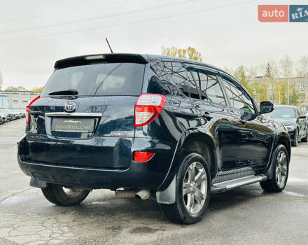 Черный Тойота РАВ 4, объемом двигателя 2.23 л и пробегом 249 тыс. км за 13800 $, фото 9 на Automoto.ua
