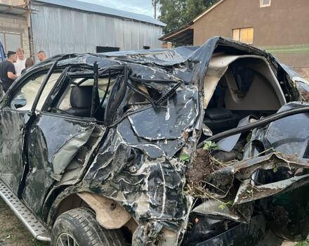 Чорний Тойота РАВ 4, об'ємом двигуна 2 л та пробігом 180 тис. км за 6000 $, фото 2 на Automoto.ua