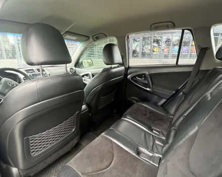 Чорний Тойота РАВ 4, об'ємом двигуна 2 л та пробігом 138 тис. км за 11500 $, фото 11 на Automoto.ua