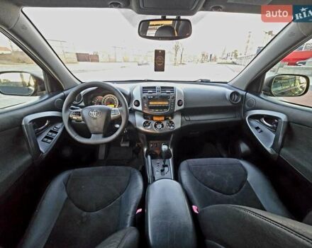 Черный Тойота РАВ 4, объемом двигателя 2.2 л и пробегом 182 тыс. км за 13950 $, фото 66 на Automoto.ua