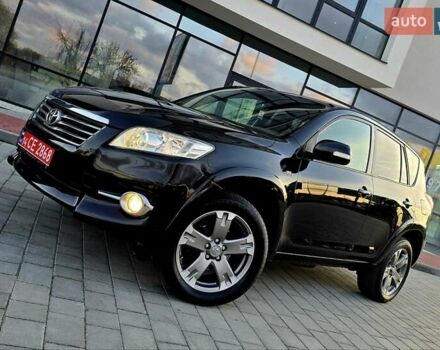 Черный Тойота РАВ 4, объемом двигателя 2.2 л и пробегом 182 тыс. км за 13950 $, фото 2 на Automoto.ua