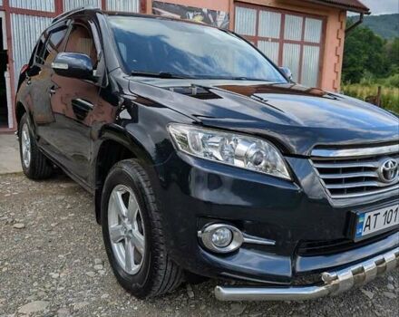 Чорний Тойота РАВ 4, об'ємом двигуна 2.2 л та пробігом 178 тис. км за 15000 $, фото 1 на Automoto.ua