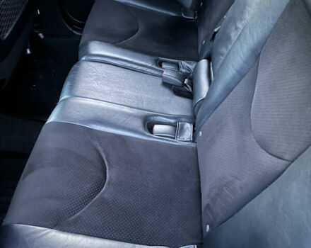 Черный Тойота РАВ 4, объемом двигателя 1.99 л и пробегом 120 тыс. км за 14900 $, фото 26 на Automoto.ua