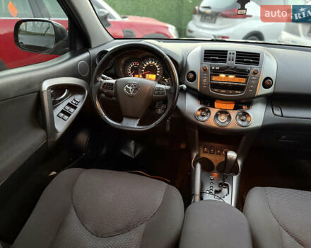 Черный Тойота РАВ 4, объемом двигателя 2 л и пробегом 184 тыс. км за 12900 $, фото 49 на Automoto.ua