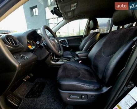 Черный Тойота РАВ 4, объемом двигателя 2.2 л и пробегом 182 тыс. км за 13950 $, фото 69 на Automoto.ua