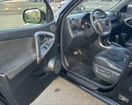 Чорний Тойота РАВ 4, об'ємом двигуна 2 л та пробігом 190 тис. км за 4700 $, фото 9 на Automoto.ua