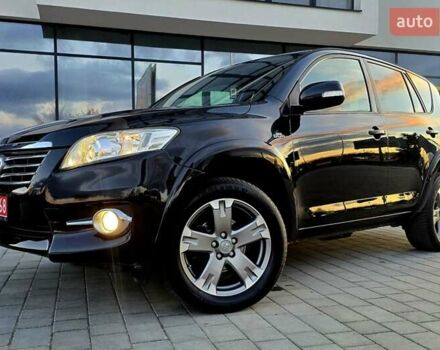 Черный Тойота РАВ 4, объемом двигателя 2.2 л и пробегом 182 тыс. км за 13950 $, фото 96 на Automoto.ua