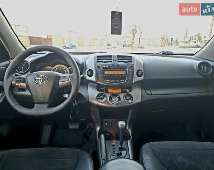 Черный Тойота РАВ 4, объемом двигателя 2.2 л и пробегом 182 тыс. км за 13950 $, фото 67 на Automoto.ua