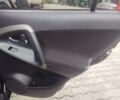 Чорний Тойота РАВ 4, об'ємом двигуна 2 л та пробігом 184 тис. км за 12500 $, фото 17 на Automoto.ua