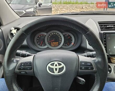 Черный Тойота РАВ 4, объемом двигателя 2.2 л и пробегом 270 тыс. км за 10500 $, фото 14 на Automoto.ua