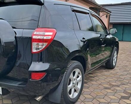 Чорний Тойота РАВ 4, об'ємом двигуна 2 л та пробігом 278 тис. км за 13500 $, фото 7 на Automoto.ua