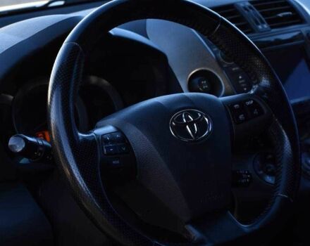 Чорний Тойота РАВ 4, об'ємом двигуна 2 л та пробігом 178 тис. км за 13850 $, фото 6 на Automoto.ua