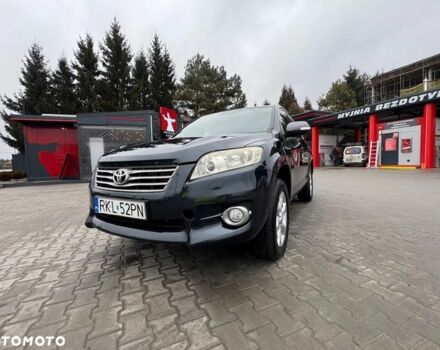 Чорний Тойота РАВ 4, об'ємом двигуна 2.2 л та пробігом 197 тис. км за 2770 $, фото 3 на Automoto.ua