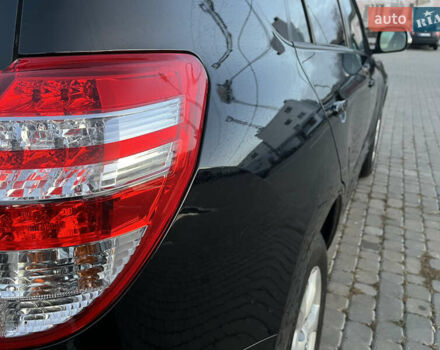 Черный Тойота РАВ 4, объемом двигателя 1.99 л и пробегом 120 тыс. км за 14900 $, фото 19 на Automoto.ua