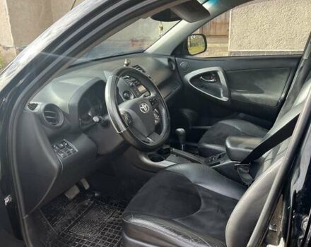 Черный Тойота РАВ 4, объемом двигателя 2 л и пробегом 176 тыс. км за 12500 $, фото 8 на Automoto.ua