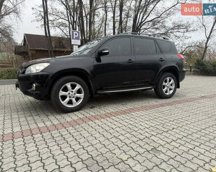 Черный Тойота РАВ 4, объемом двигателя 2.36 л и пробегом 155 тыс. км за 12500 $, фото 4 на Automoto.ua