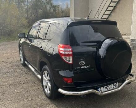 Черный Тойота РАВ 4, объемом двигателя 2 л и пробегом 176 тыс. км за 12500 $, фото 2 на Automoto.ua