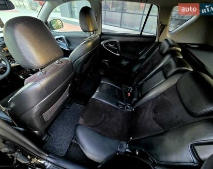 Черный Тойота РАВ 4, объемом двигателя 2.2 л и пробегом 182 тыс. км за 13950 $, фото 65 на Automoto.ua