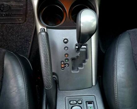 Черный Тойота РАВ 4, объемом двигателя 2.2 л и пробегом 182 тыс. км за 13950 $, фото 81 на Automoto.ua