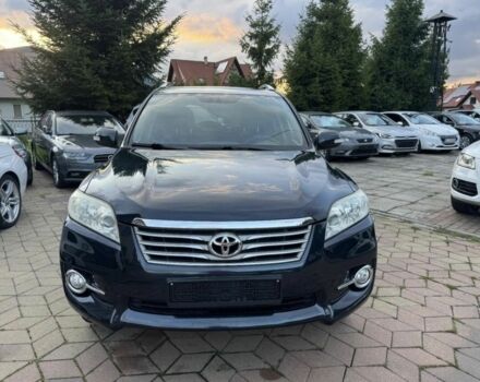 Черный Тойота РАВ 4, объемом двигателя 0 л и пробегом 240 тыс. км за 5200 $, фото 1 на Automoto.ua