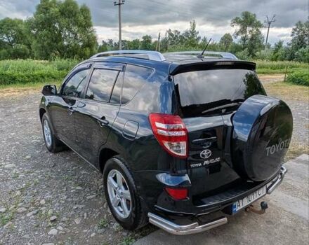 Чорний Тойота РАВ 4, об'ємом двигуна 2.2 л та пробігом 178 тис. км за 15000 $, фото 4 на Automoto.ua