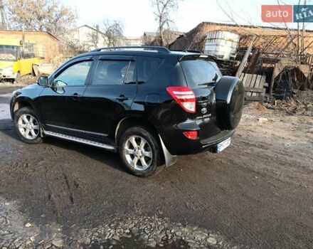 Черный Тойота РАВ 4, объемом двигателя 2 л и пробегом 192 тыс. км за 13500 $, фото 1 на Automoto.ua