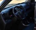 Чорний Тойота РАВ 4, об'ємом двигуна 2 л та пробігом 178 тис. км за 13850 $, фото 9 на Automoto.ua