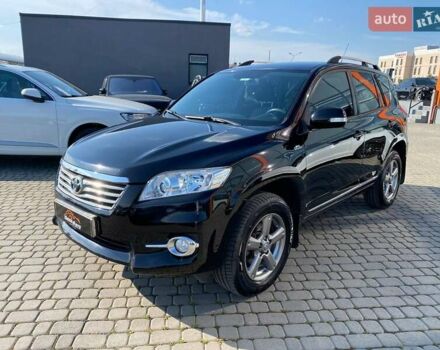 Черный Тойота РАВ 4, объемом двигателя 2.2 л и пробегом 225 тыс. км за 13950 $, фото 2 на Automoto.ua