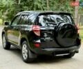 Чорний Тойота РАВ 4, об'ємом двигуна 2 л та пробігом 153 тис. км за 12999 $, фото 6 на Automoto.ua