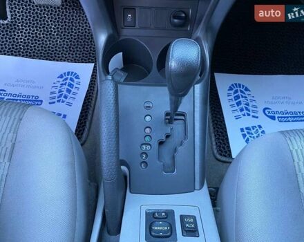 Черный Тойота РАВ 4, объемом двигателя 2.5 л и пробегом 211 тыс. км за 12000 $, фото 14 на Automoto.ua